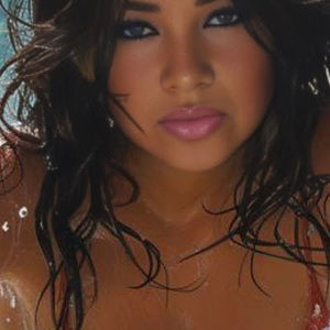 Meet your Posher, Lizbeth